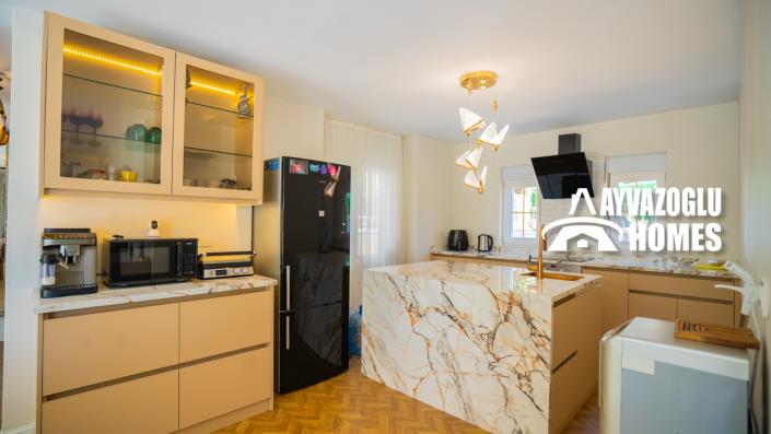 Image No.7-3 Bed Villa for sale