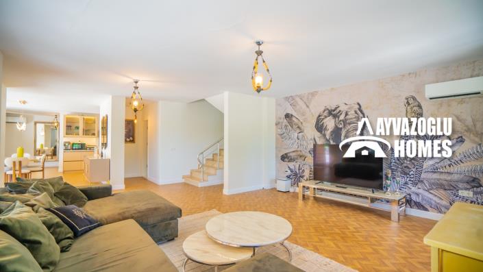 Image No.13-3 Bed Villa for sale