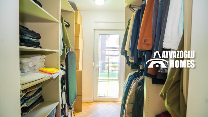 Image No.15-3 Bed Villa for sale