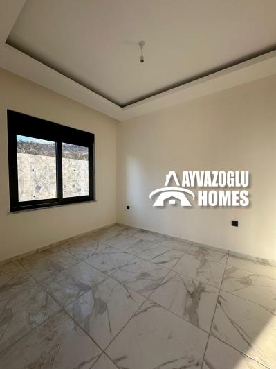 Image No.10-1 Bed Apartment for sale