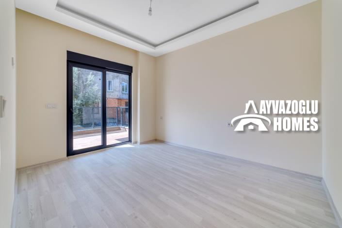 Image No.2-1 Bed Bar for sale