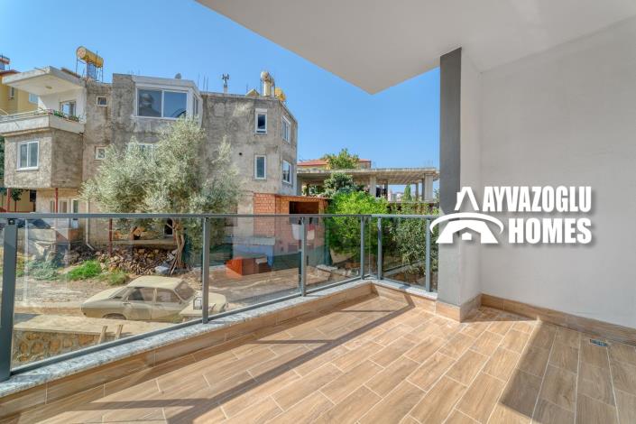 Image No.4-1 Bed Bar for sale