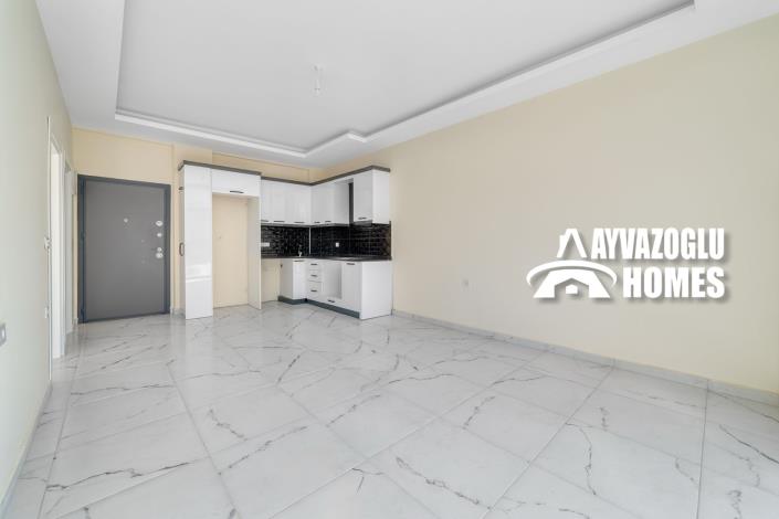 Image No.8-1 Bed Bar for sale