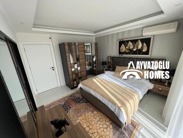 Image No.11-4 Bed Duplex for sale