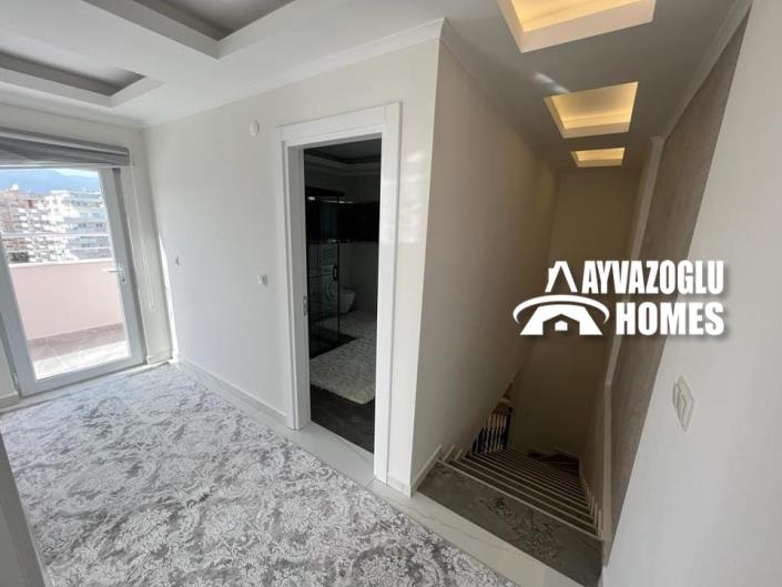 Image No.13-4 Bed Duplex for sale