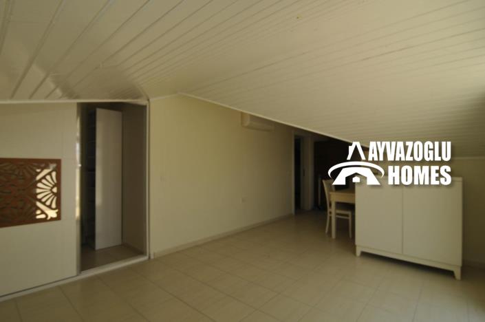 Image No.2-4 Bed Duplex for sale