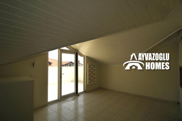 Image No.9-4 Bed Duplex for sale