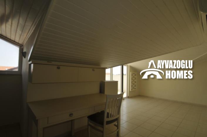 Image No.11-4 Bed Duplex for sale