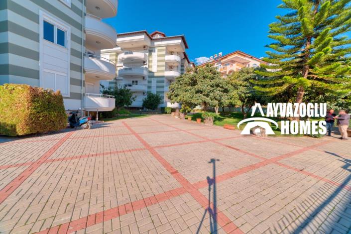 Image No.28-4 Bed Duplex for sale