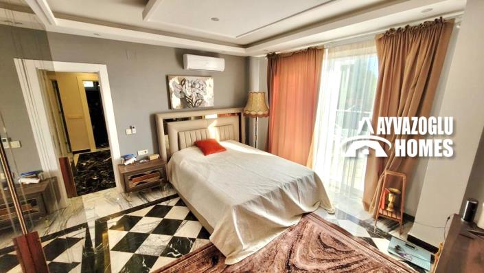 Image No.11-3 Bed Villa for sale