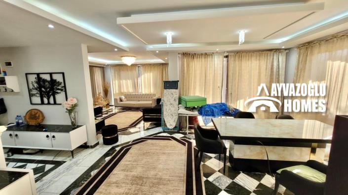 Image No.19-3 Bed Villa for sale