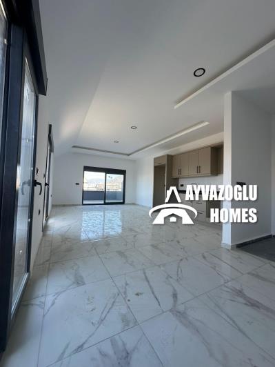 Image No.6-4 Bed Apartment for sale