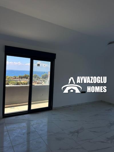 Image No.8-4 Bed Apartment for sale