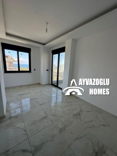 Image No.14-4 Bed Apartment for sale