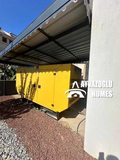 Image No.15-4 Bed Apartment for sale