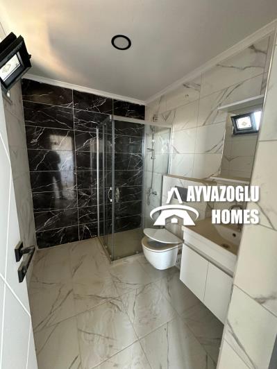 Image No.26-4 Bed Apartment for sale