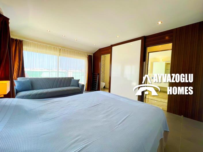 Image No.21-4 Bed Duplex for sale