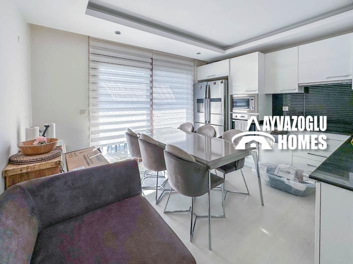 Image No.6-3 Bed Apartment for sale