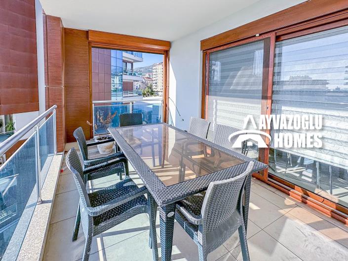 Image No.19-3 Bed Apartment for sale