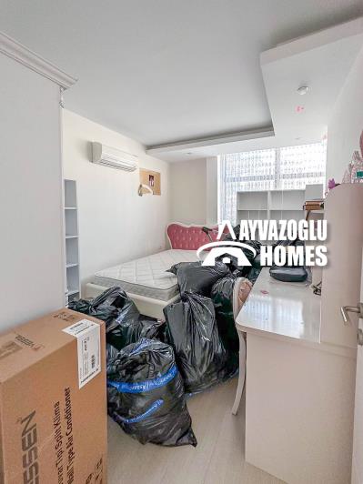 Image No.21-3 Bed Apartment for sale