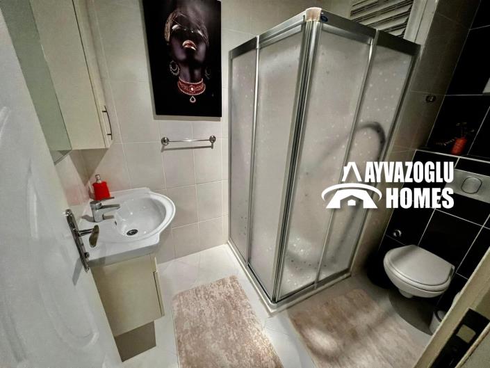 Image No.12-2 Bed Apartment for sale