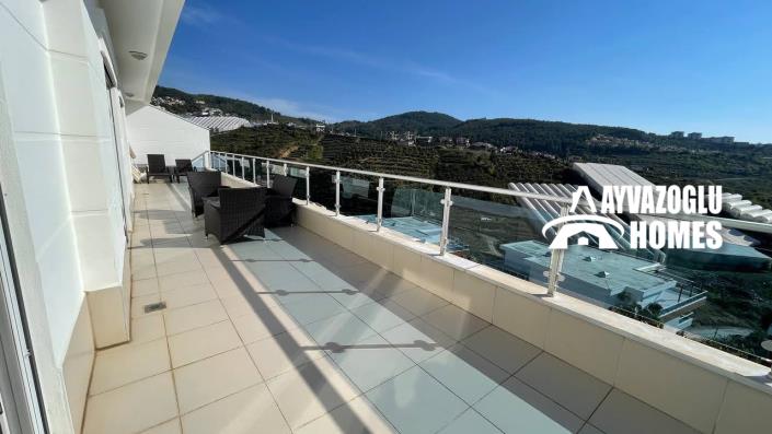 Image No.9-3 Bed Duplex for sale