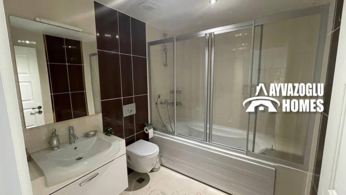 Image No.13-3 Bed Duplex for sale