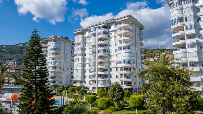 Image No.12-2 Bed Apartment for sale