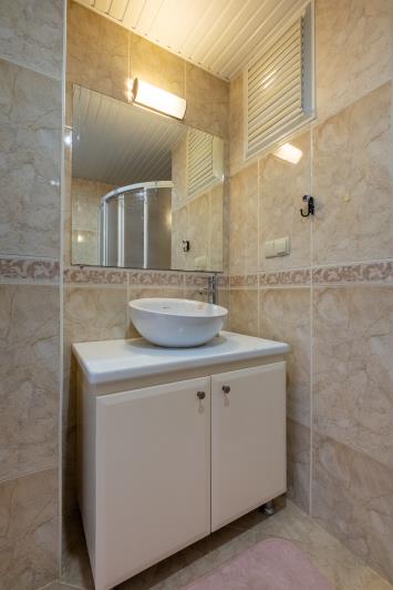 Image No.19-2 Bed Apartment for sale