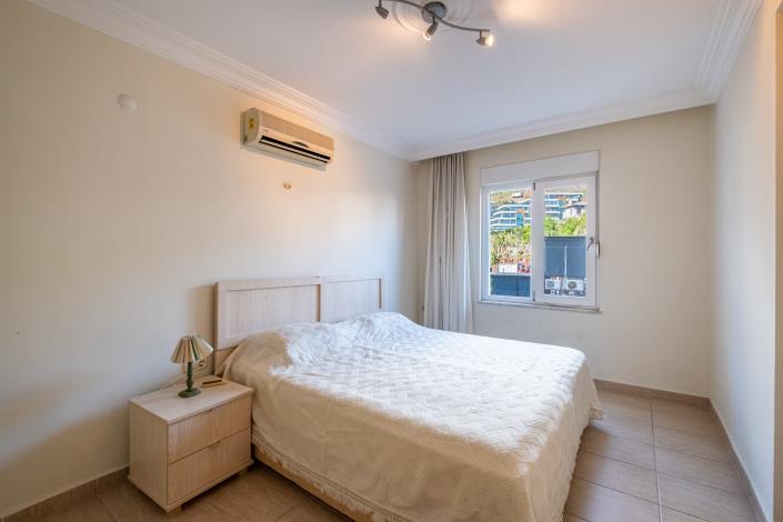 Image No.20-2 Bed Apartment for sale