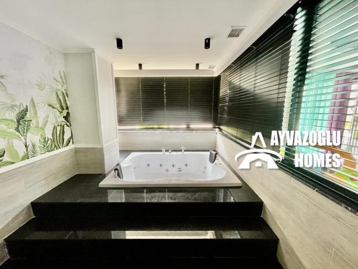 Image No.14-2 Bed Duplex for sale