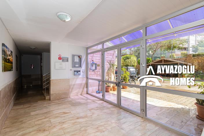 Image No.19-2 Bed Apartment for sale