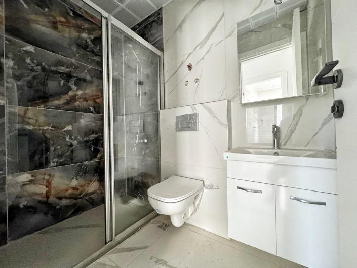 Image No.10-1 Bed Apartment for sale