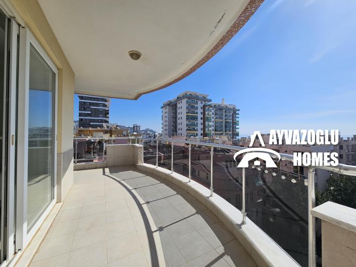 Image No.9-2 Bed Apartment for sale