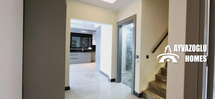 Image No.16-3 Bed Apartment for sale