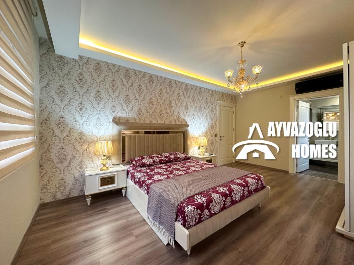 Image No.12-2 Bed Apartment for sale