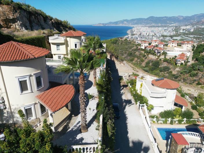 Image No.3-3 Bed Villa for sale