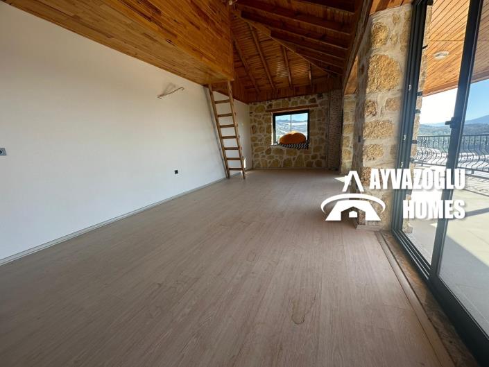 Image No.20-3 Bed Villa for sale