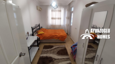 469214-Small