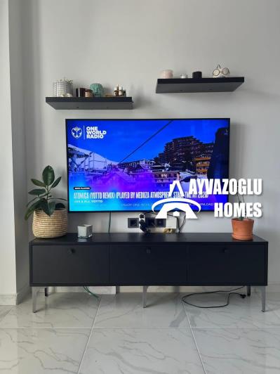 Image No.10-1 Bed Apartment for sale