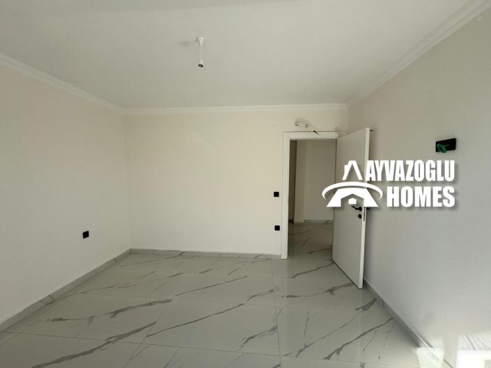 Image No.17-2 Bed Apartment for sale