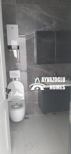 Image No.3-3 Bed Apartment for sale