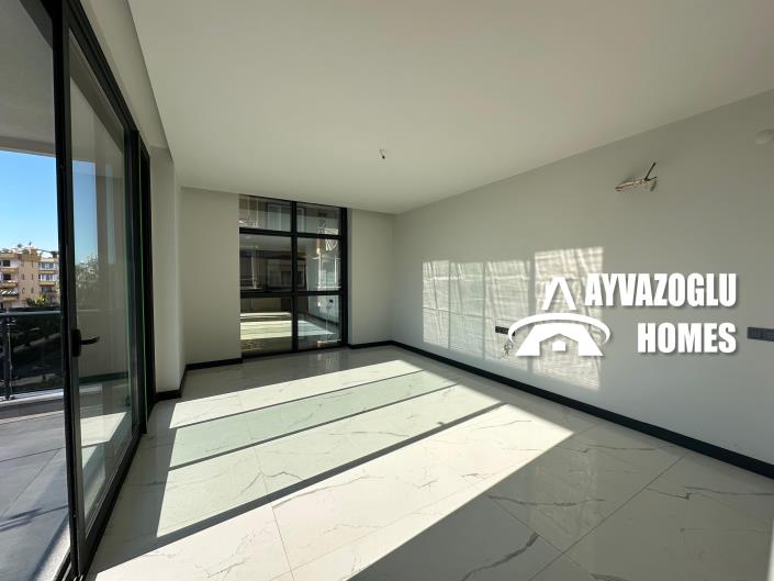 Image No.5-2 Bed Apartment for sale