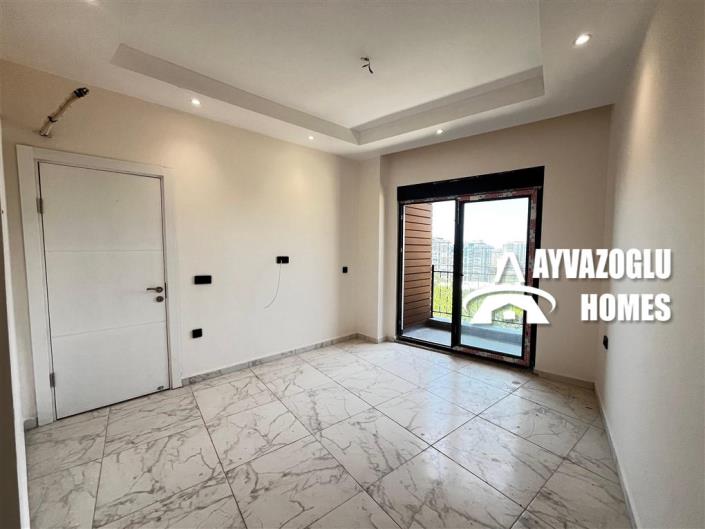 Image No.12-2 Bed Apartment for sale