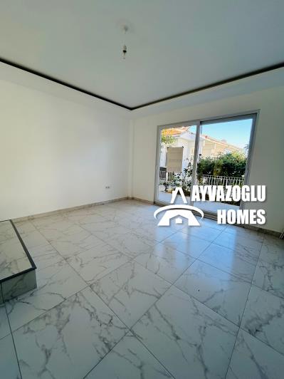 Image No.5-2 Bed Townhouse for sale