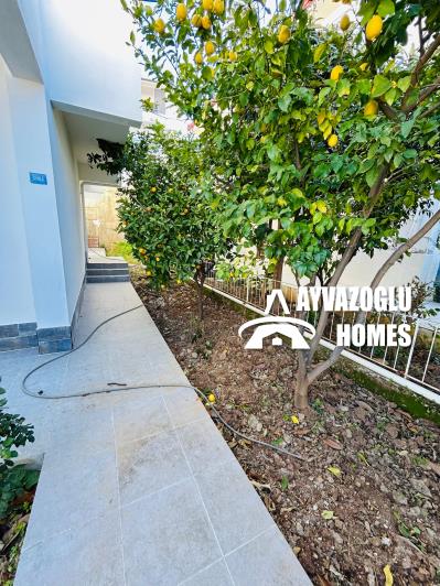 Image No.23-2 Bed Townhouse for sale