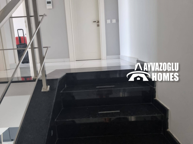 Image No.33-2 Bed Duplex for sale