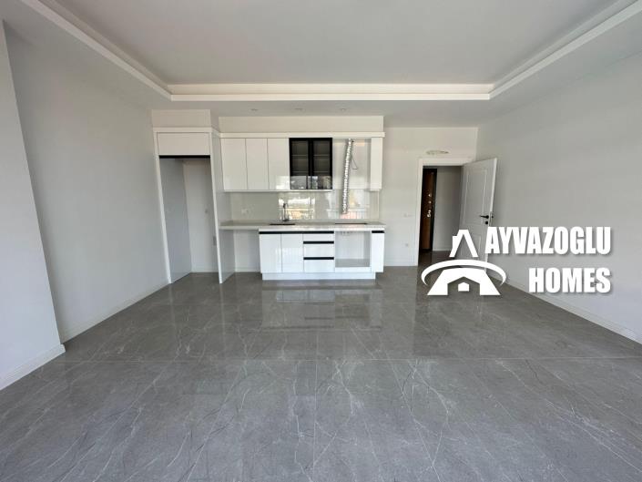 Image No.13-2 Bed Apartment for sale