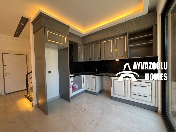 Image No.15-3 Bed Duplex for sale