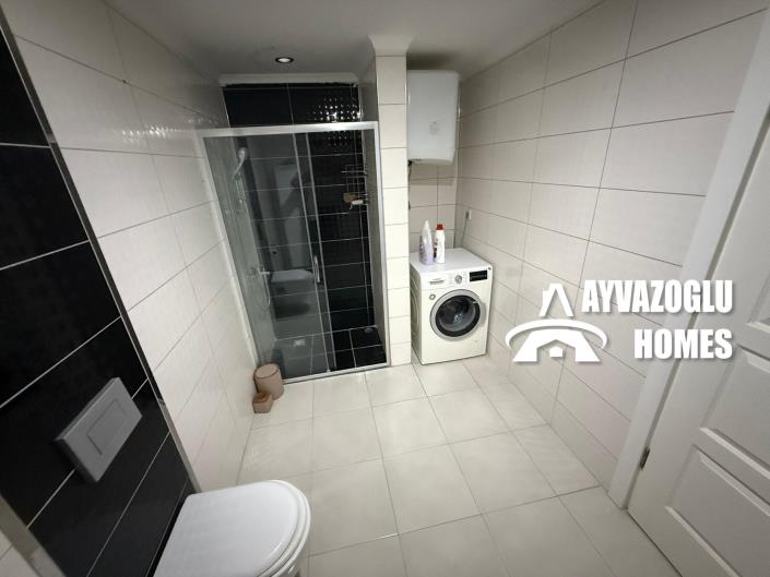 Image No.10-3 Bed Apartment for sale